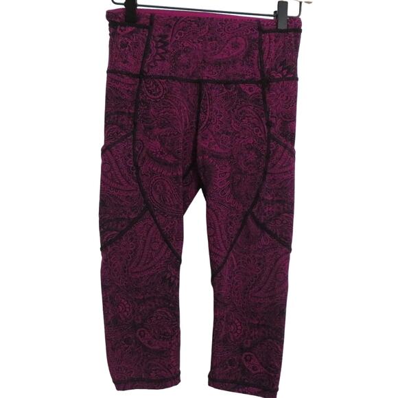 Lululemon Women Sz 4 Deep Fuschia Black Outrun 17" Crop Antique Paisley Legging - Picture 1 of 7